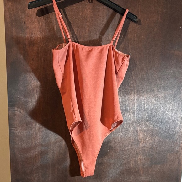 Lulu's Wow 'Em Rusty Rose Bustier Bodysuit - Picture 6 of 7